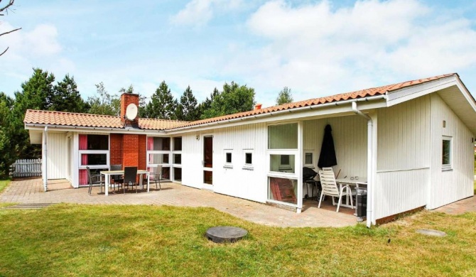 Three-Bedroom Holiday home in Blåvand 65