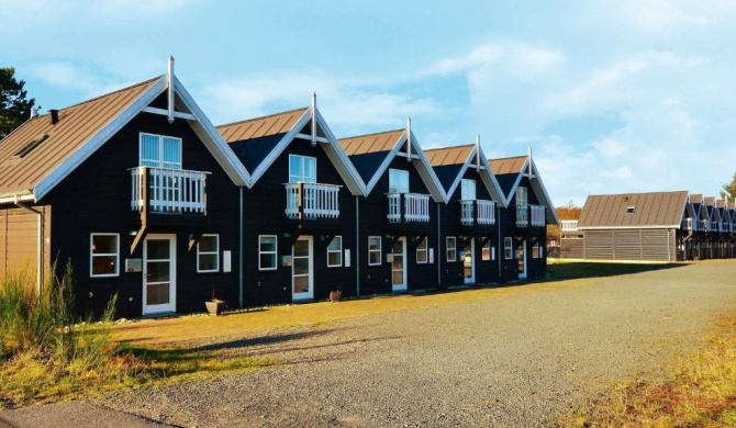 Two-Bedroom Holiday home in Blåvand 5