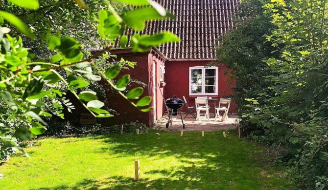 6 person holiday home in Bredebro