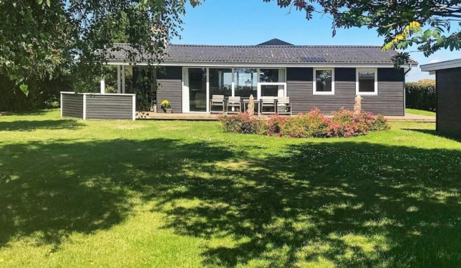 Modern Holiday Home in Ebeltoft near Sea