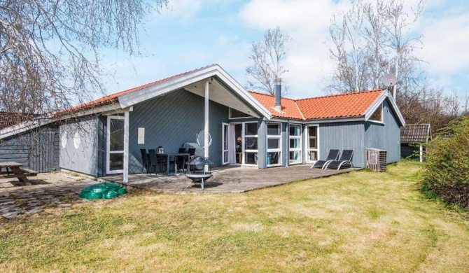 Pleasant Holiday Home in Ebeltoft with Sauna