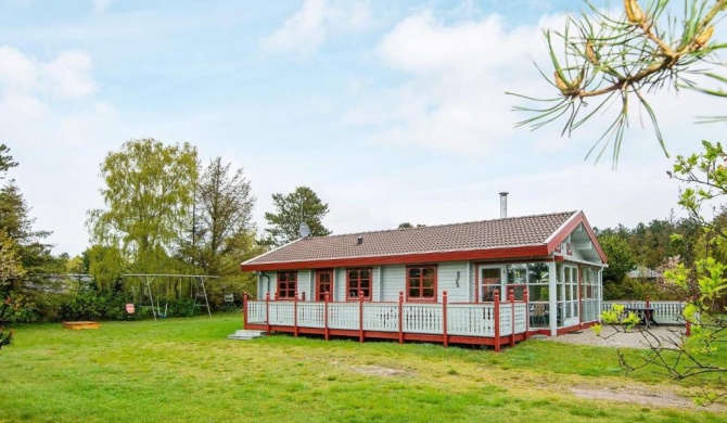 Vintage Holiday Home in Ebeltoft with Terrace