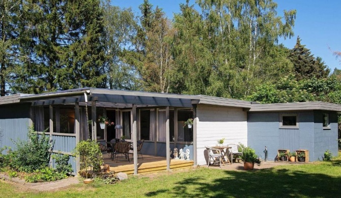 Pretty Holiday Home in Eskebjerg with Barbecue