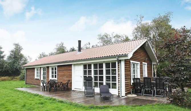 Holiday Home Lyngstien