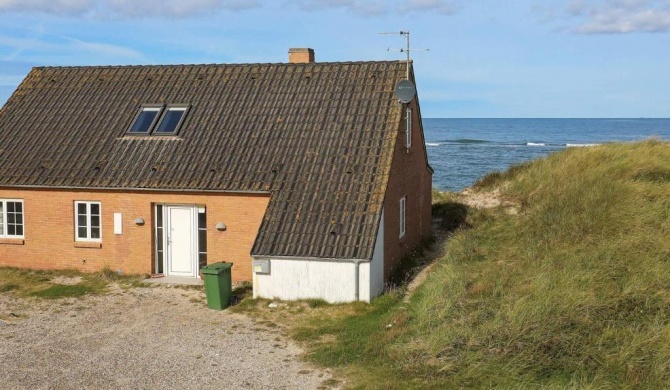 Rustic Holiday Home in Fr strup With Indoor Pool