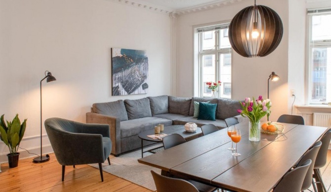 Spacious 3-bedroom apartment in the heart of Århus