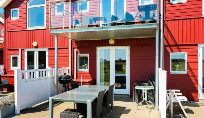 6 person holiday home in Hadsund