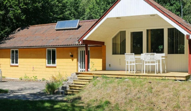 Tranquil Holiday Home in Hadsund with Whirlpool