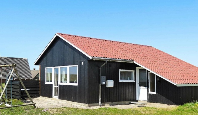 Quaint Holiday Home in Harbo re with sauna