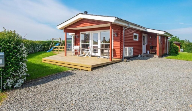 Spacious Holiday Home in Hejls near Sea