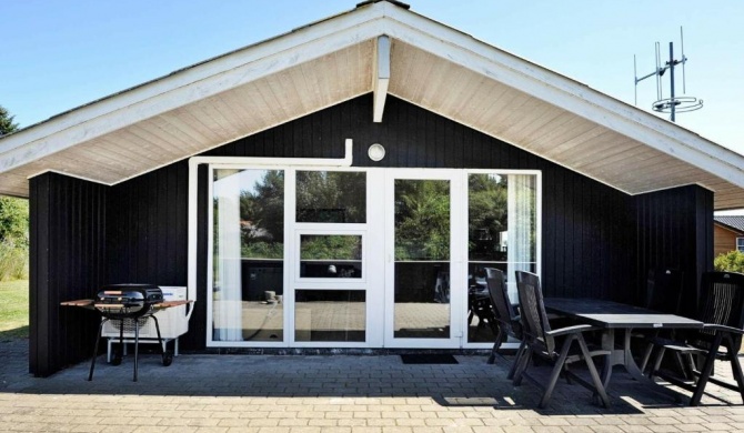 Modern Holiday Home with Sauna at Hemmet Jutland