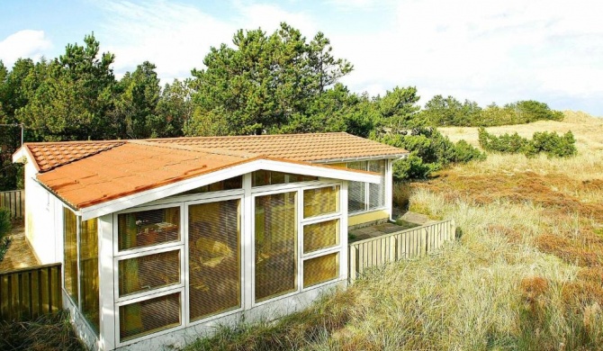 Two-Bedroom Holiday home in Ålbæk 5