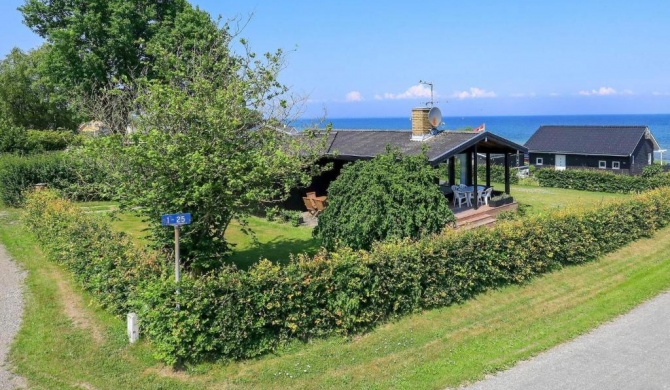 Cozy Holiday Home in Hesselager with Ocean view