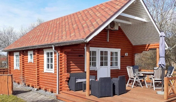 6 person holiday home in Hovborg