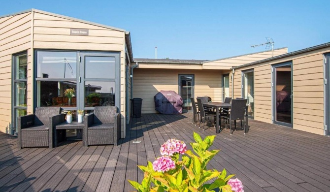 Spacious Holiday Home in Jutland on Beach