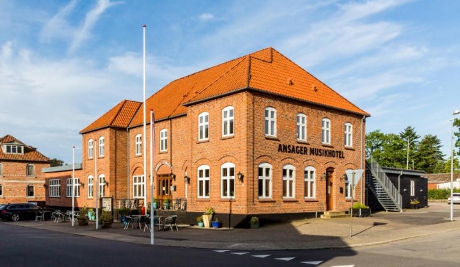 Ansager Hotel og Hytteby