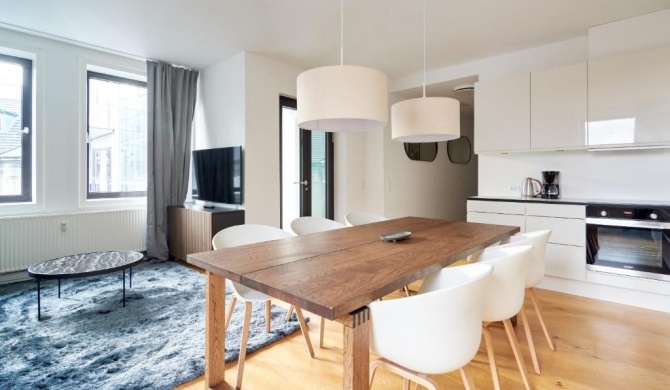Newly Renovated Apartment · Pulsing Area · CPH