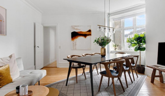 Two-bedroom Apartment in the Iconic Historical Part of Copenhagen