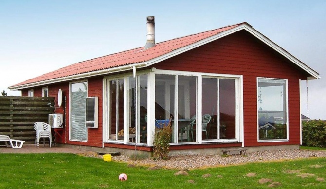 Three-Bedroom Holiday home in Lemvig 1