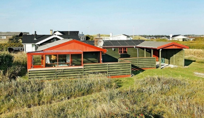 Three-Bedroom Holiday home in Løkken 61