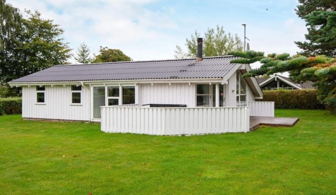 8 person holiday home in Nordborg