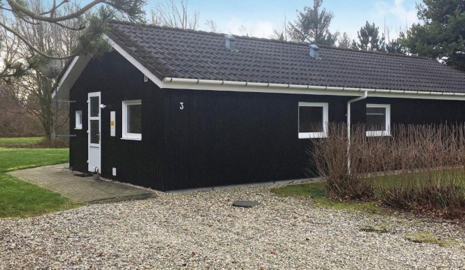 Three-Bedroom Holiday home in Oksbøl 13