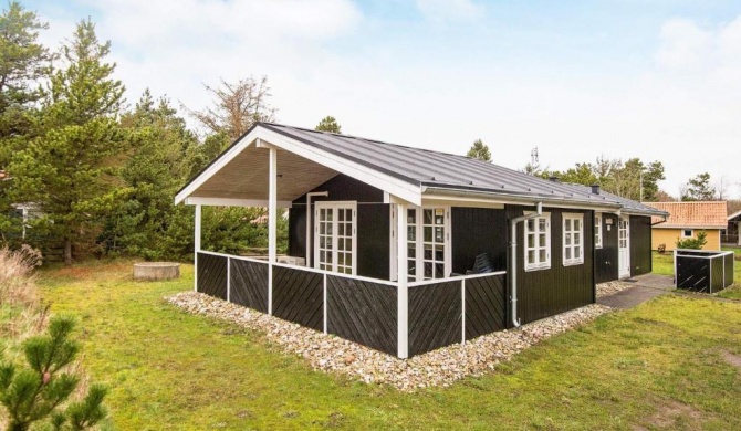 Three-Bedroom Holiday home in Oksbøl 43