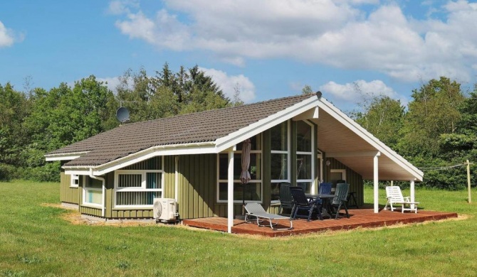 Holiday Home Doravej