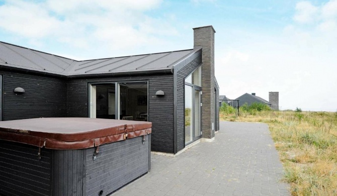 Four-Bedroom Holiday home in Rømø 5