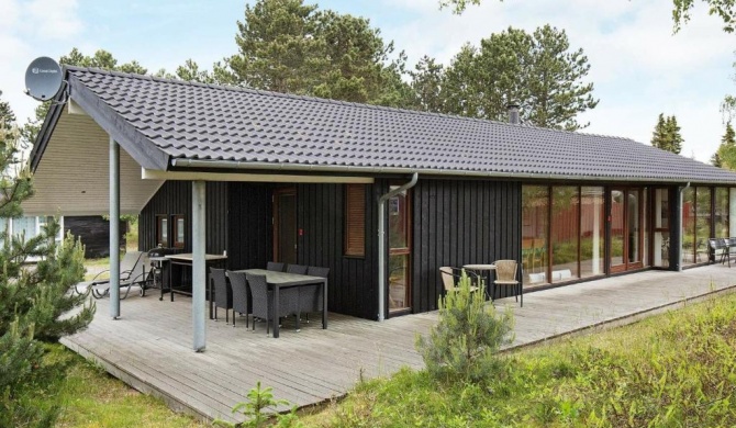 Three-Bedroom Holiday home in Rørvig 1