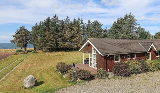 Three-Bedroom Holiday home in Vrådal