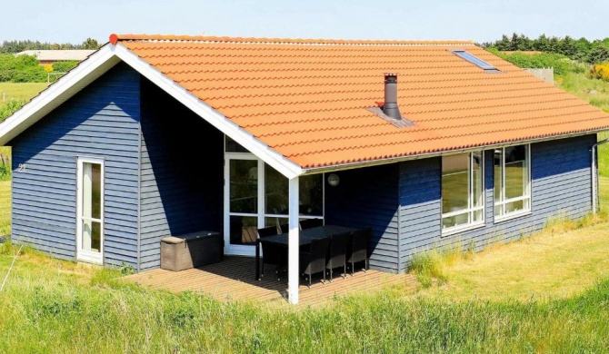 Cozy Holiday Home in Ulfborg Near Sea