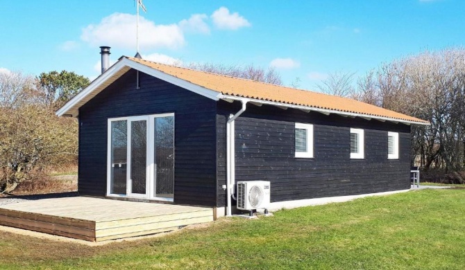 Attractive Holiday Home in Vestervig 300m Away from Limfjord