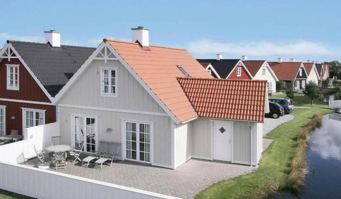 Lovely Cottage in Blavand Jutland with Sauna